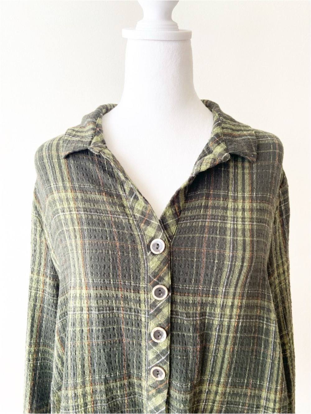 Habitat Green Plaid Button-Front Blouse - Picture 4 of 6